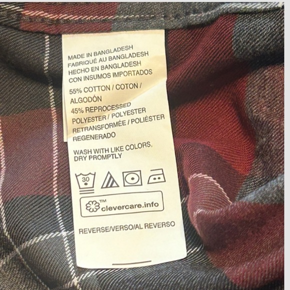 Van Heusen Plaid Button-Up “No Tuck” ShirtRegular Fit Size 15-151/2 (Medium) - Picture 3 of 3